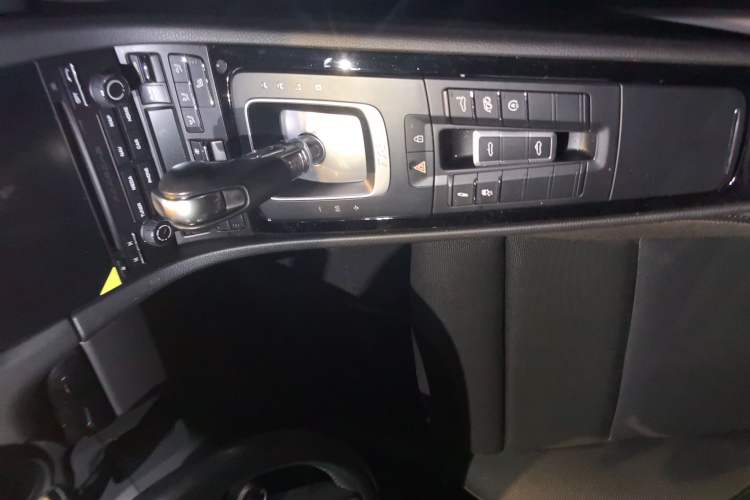 Used Porsche 718 2019 Boxster T 2.0T Interior 3