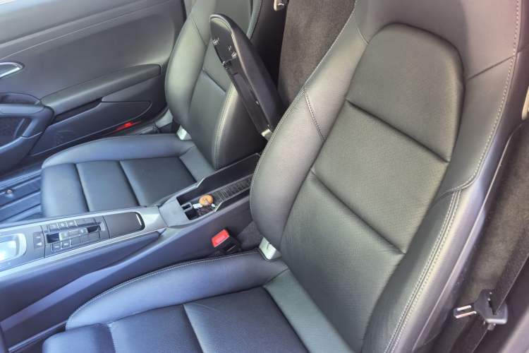 Used Porsche 718 2019 Boxster T 2.0T Left Front Seat