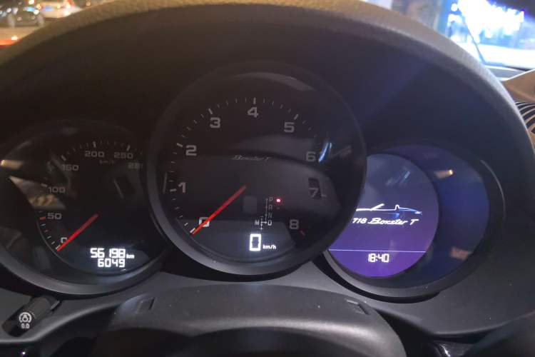 Used Porsche 718 2019 Boxster T 2.0T Odometer Close Up