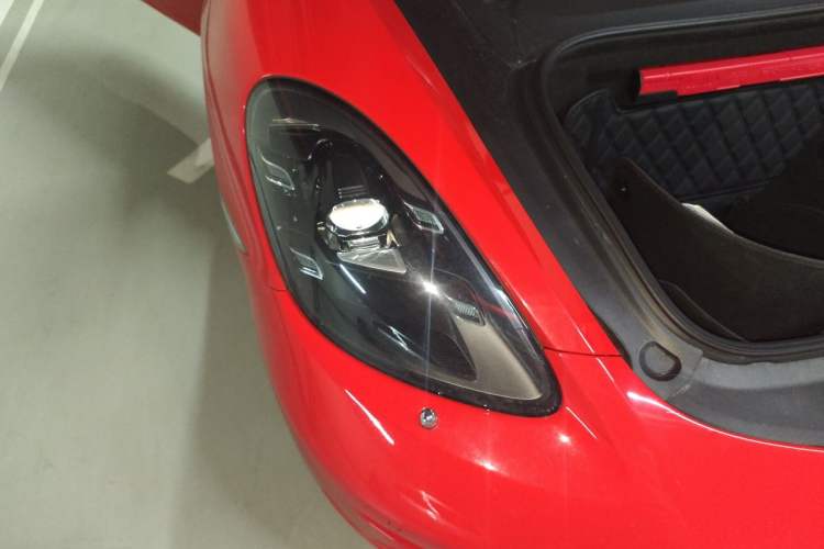 Used Porsche 718 2019 Cayman T 2.0T Right Front Headlight