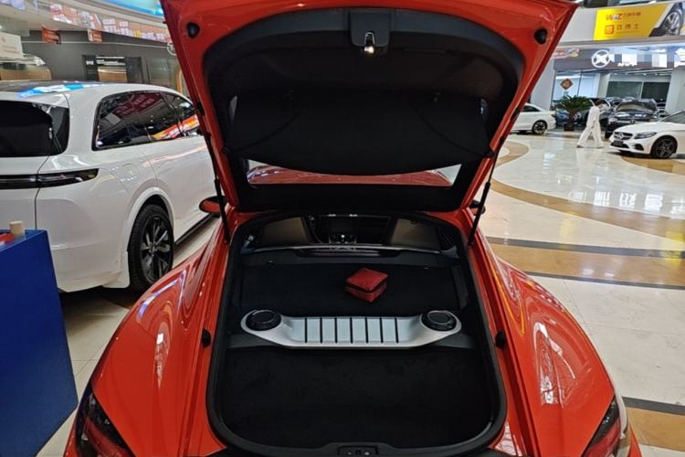 Used Porsche 718 2019 Cayman T 2.0T Trunk