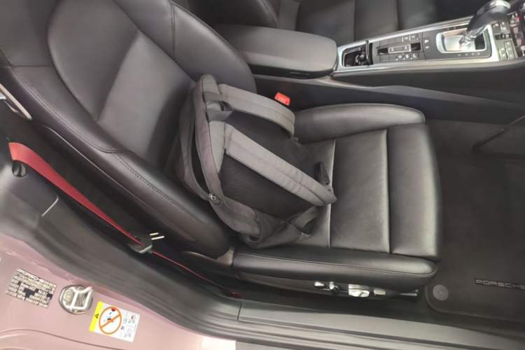 Used Porsche 718 2019 Boxster T 2.0T Right Front Seat