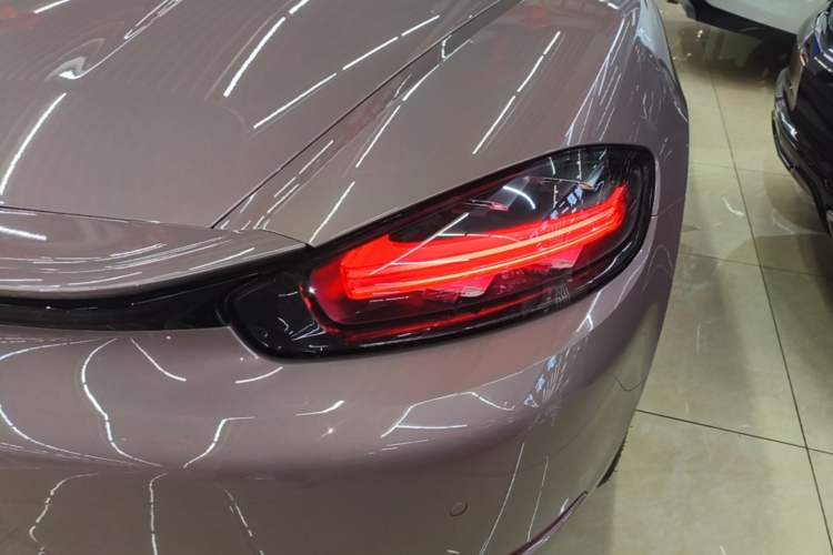 Used Porsche 718 2019 Boxster T 2.0T Right Rear Taillight