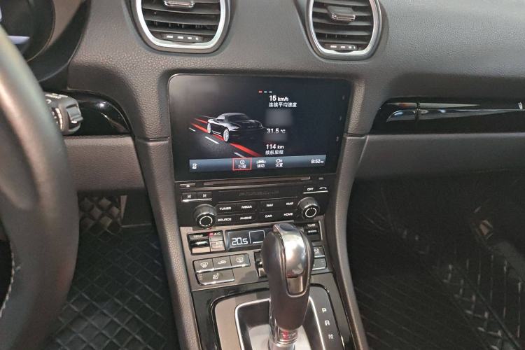 Used Porsche 718 2019 Boxster T 2.0T Audio And AC Panel