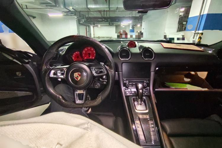 Used Porsche 718 2019 Cayman T 2.0T Center Console