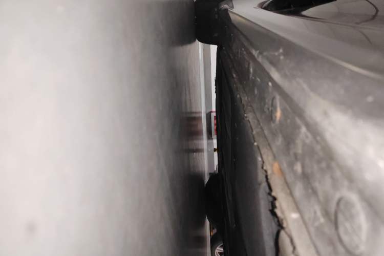 Used Porsche 718 2019 Cayman T 2.0T Chassis Front Right