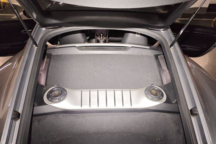 Used Porsche 718 2019 Cayman T 2.0T Engine Bay