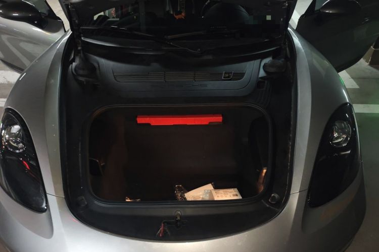 Used Porsche 718 2019 Boxster T 2.0T Engine Bay