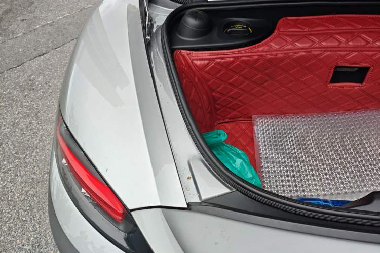 Used Porsche 718 2019 Boxster T 2.0T Engine Bay Right