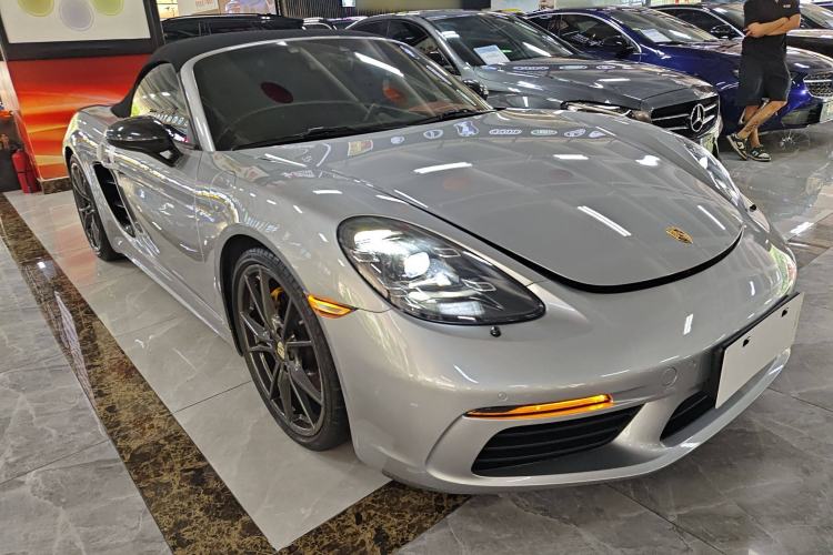 Used Porsche 718 2019 Boxster T 2.0T Exterior 2