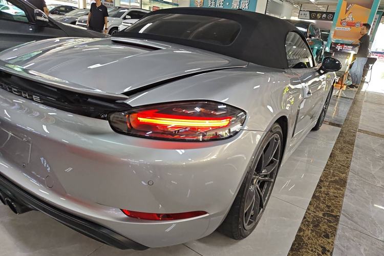 Used Porsche 718 2019 Boxster T 2.0T Exterior 6