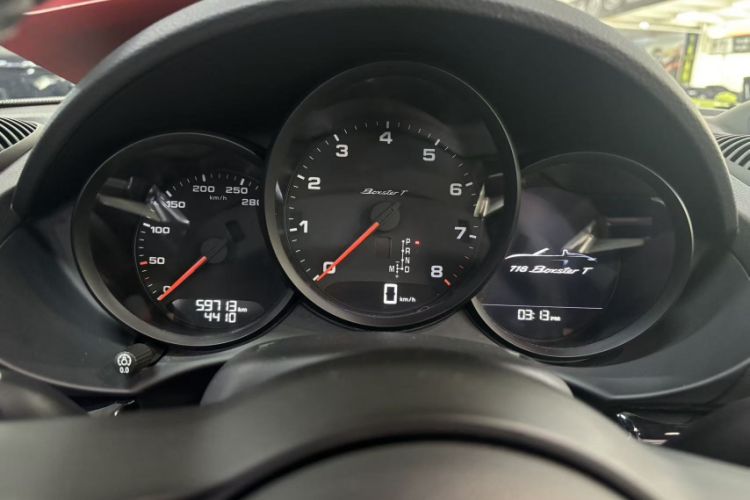 Used Porsche 718 2019 Boxster T 2.0T Odometer Close Up