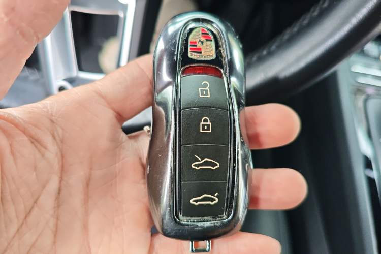 Used Porsche 718 2019 Boxster T 2.0T Vehicle Key