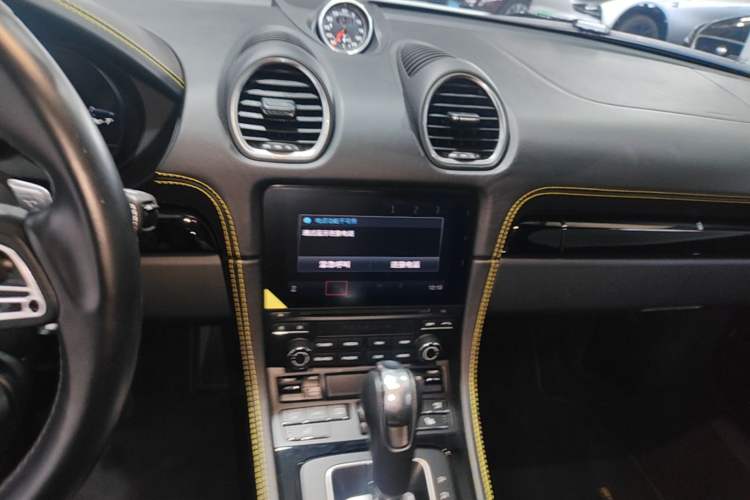 Used Porsche 718 2019 Boxster T 2.0T Audio And AC Panel