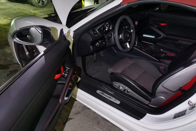Used Porsche 718 2019 Boxster T 2.0T Driver Seat