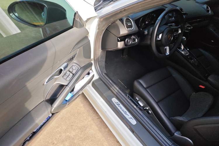 Used Porsche 718 2019 Boxster T 2.0T Driver Seat
