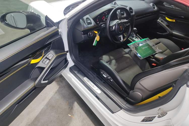 Used Porsche 718 2019 Boxster T 2.0T Driver Seat