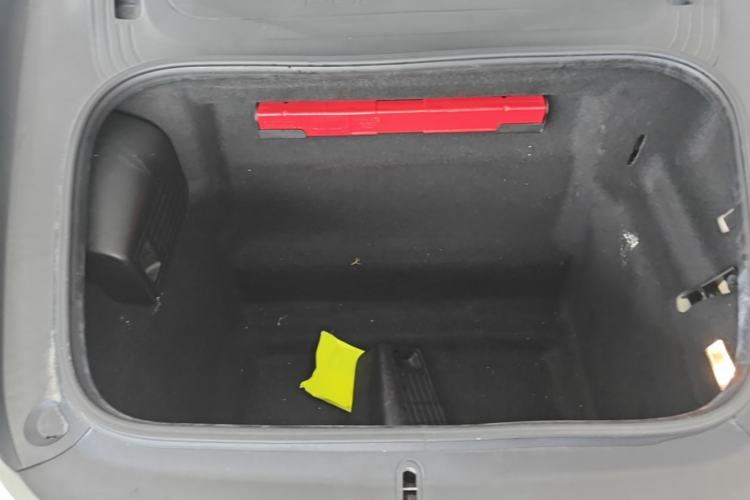 Used Porsche 718 2019 Cayman T 2.0T Engine Bay