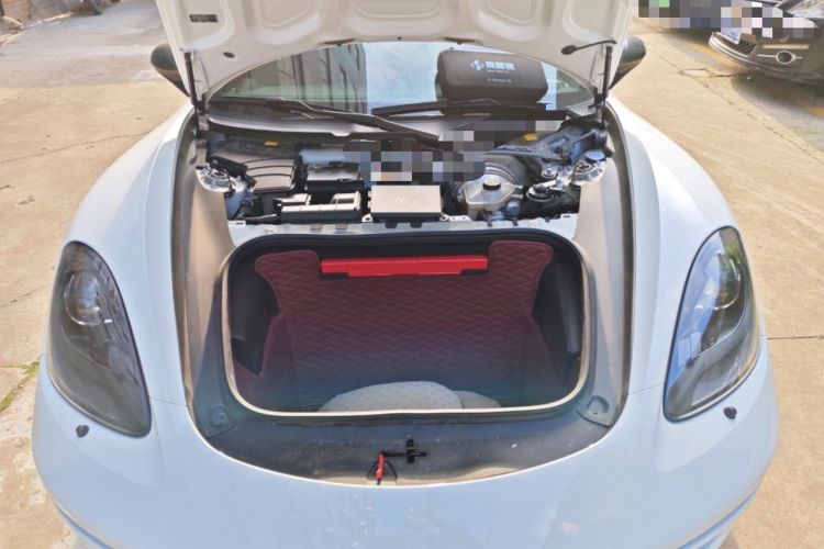 Used Porsche 718 2019 Boxster T 2.0T Engine Bay