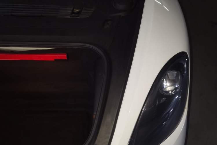 Used Porsche 718 2019 Boxster T 2.0T Engine Bay Left
