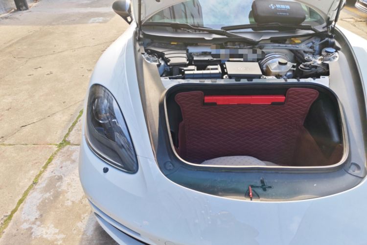 Used Porsche 718 2019 Boxster T 2.0T Engine Bay Right