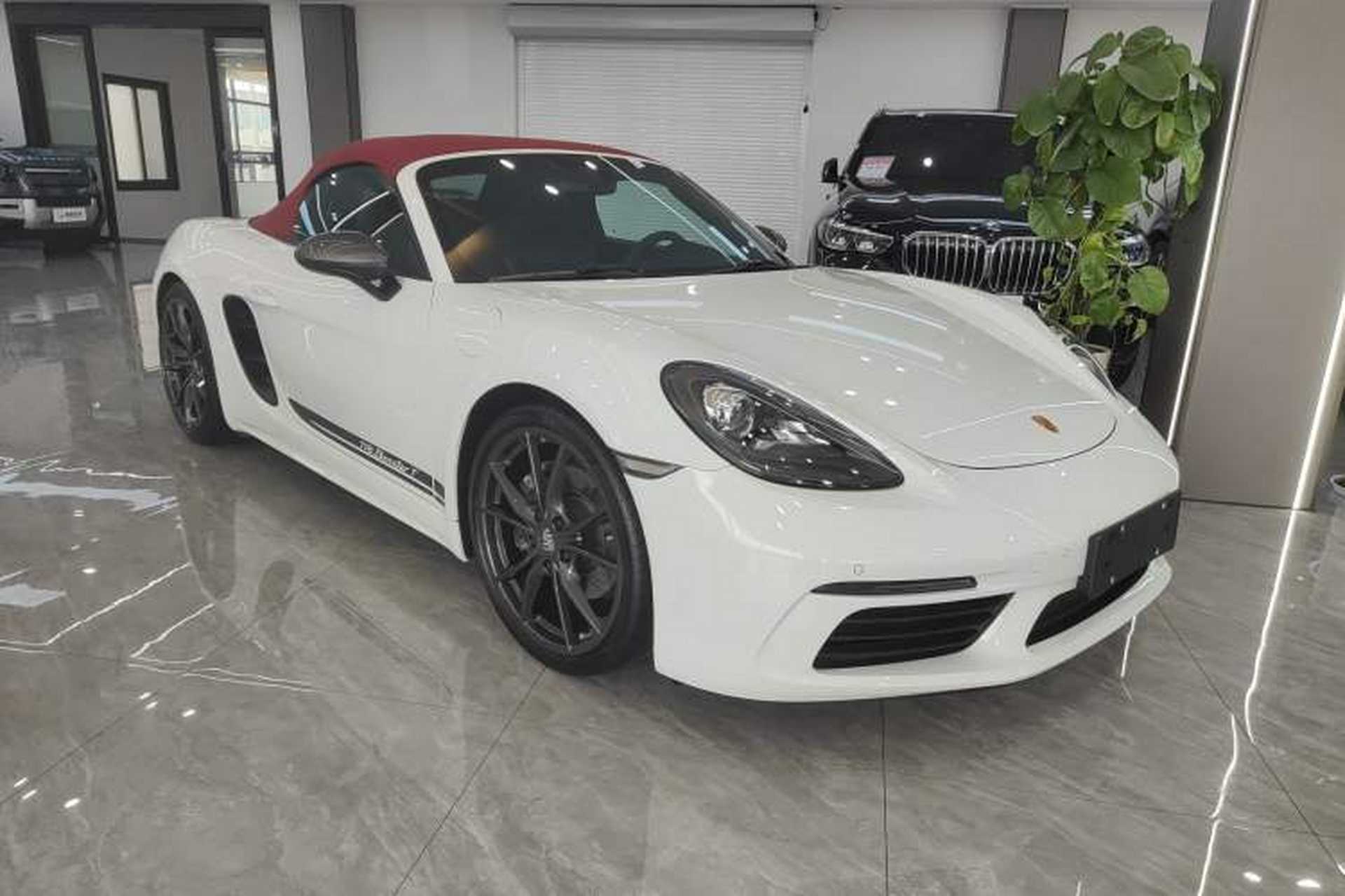 Used Porsche 718 2019 Boxster T 2.0T Exterior 1