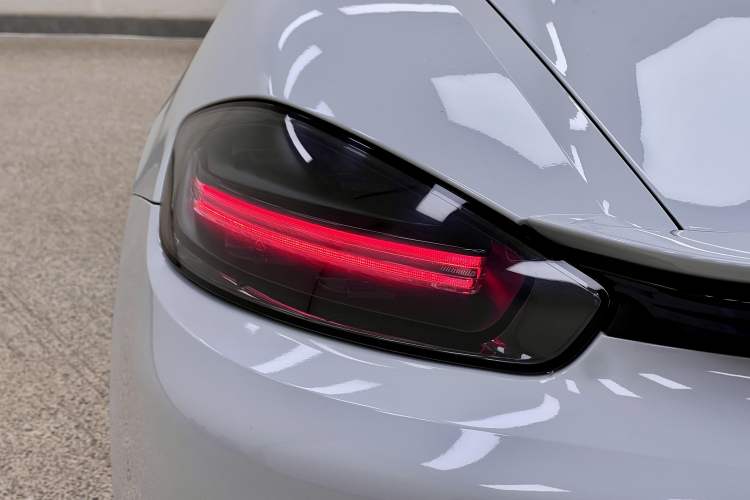 Used Porsche 718 2019 Boxster T 2.0T Exterior 10