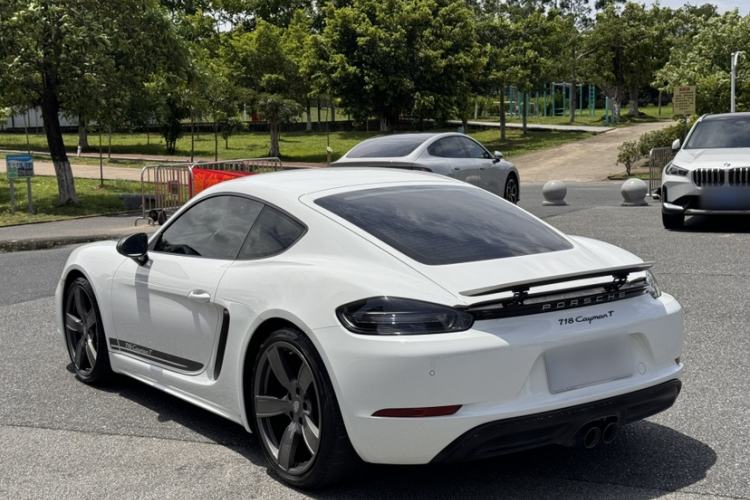Used Porsche 718 2019 Cayman T 2.0T Exterior 2