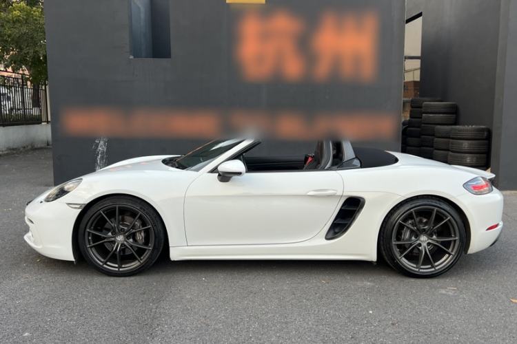 Used Porsche 718 2019 Boxster T 2.0T Exterior 3