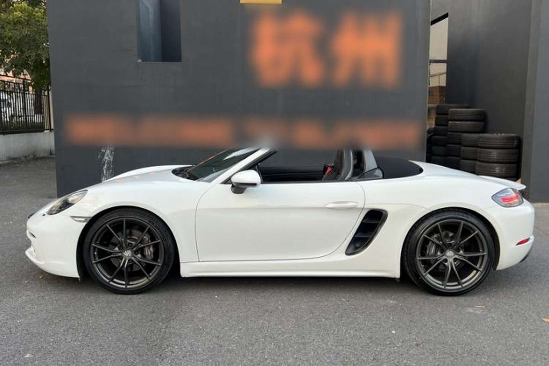 Used Porsche 718 2019 Boxster T 2.0T Exterior 3