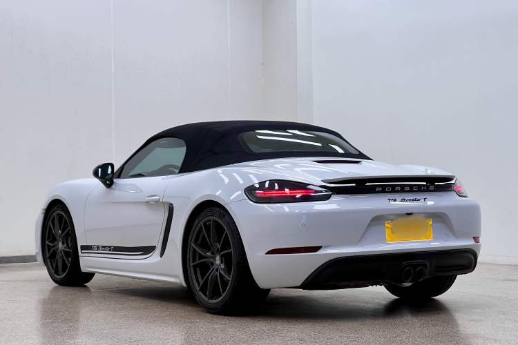 Used Porsche 718 2019 Boxster T 2.0T Exterior 4