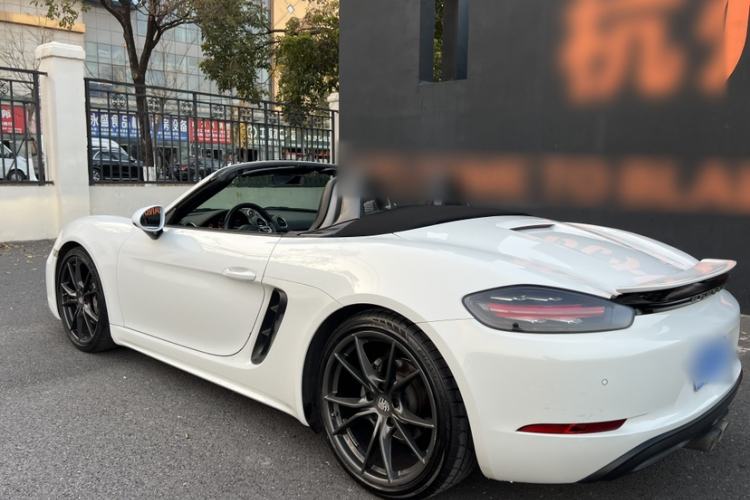 Used Porsche 718 2019 Boxster T 2.0T Exterior 5