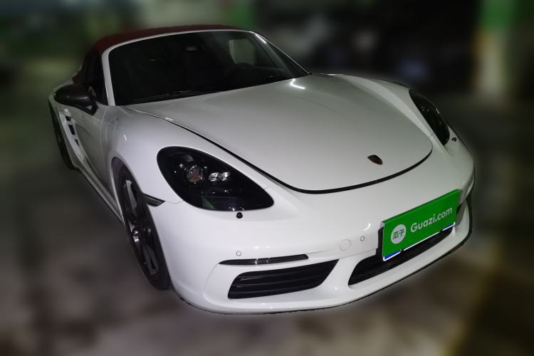 Used Porsche 718 2019 Boxster T 2.0T Front Right 45 Deg