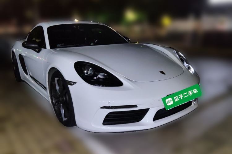Used Porsche 718 2019 Cayman T 2.0T Front Right 45 Deg
