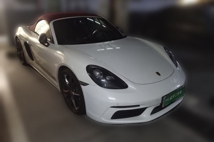 Used Porsche 718 2019 Boxster T 2.0T Front Right 45 Deg