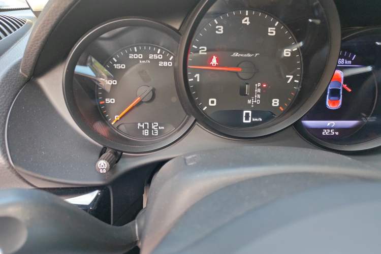 Used Porsche 718 2019 Boxster T 2.0T Odometer Close Up