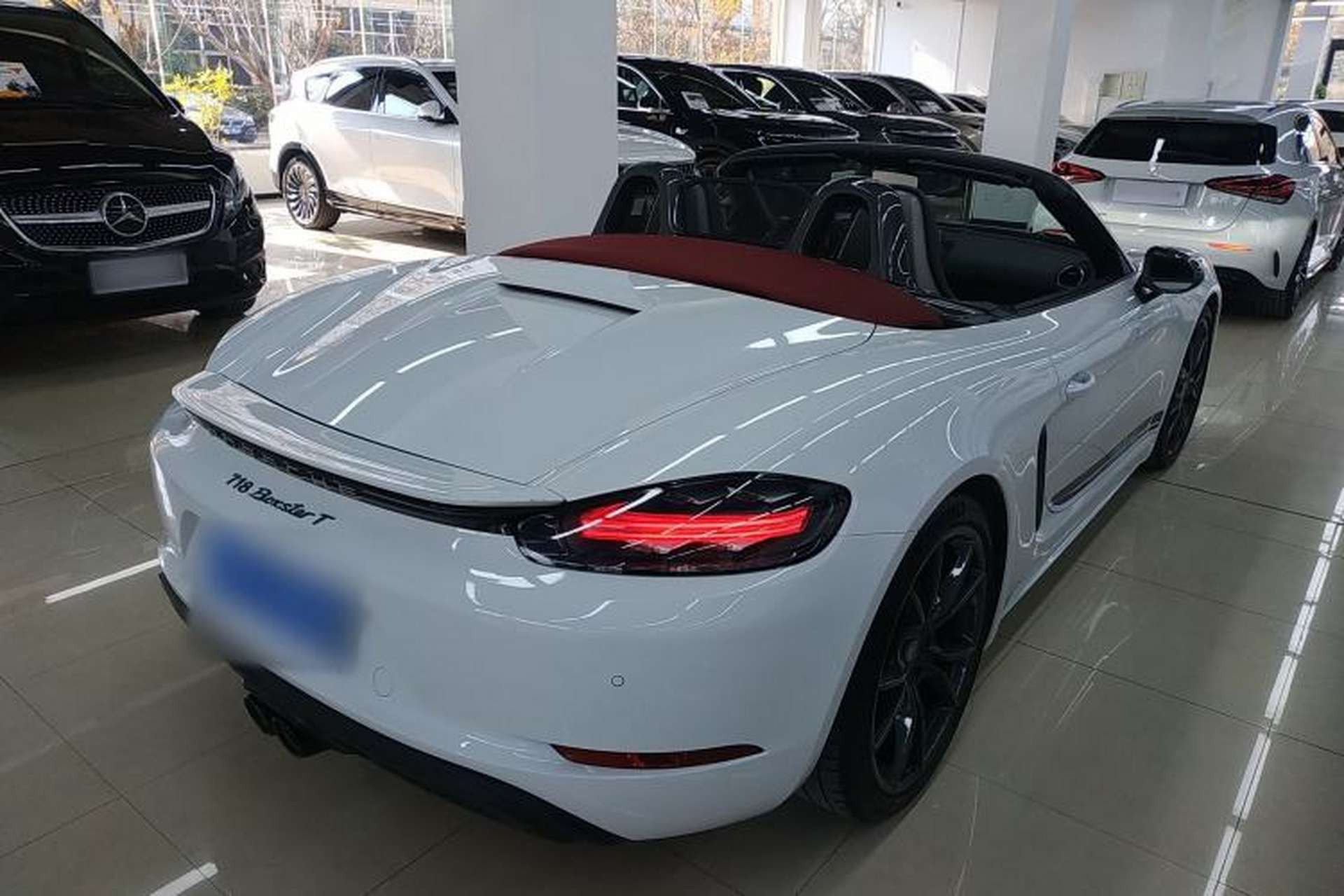 Used Porsche 718 2019 Boxster T 2.0T Rear Right 45 Deg