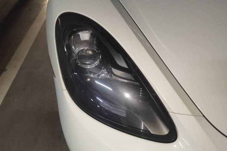 Used Porsche 718 2019 Boxster T 2.0T Right Front Headlight