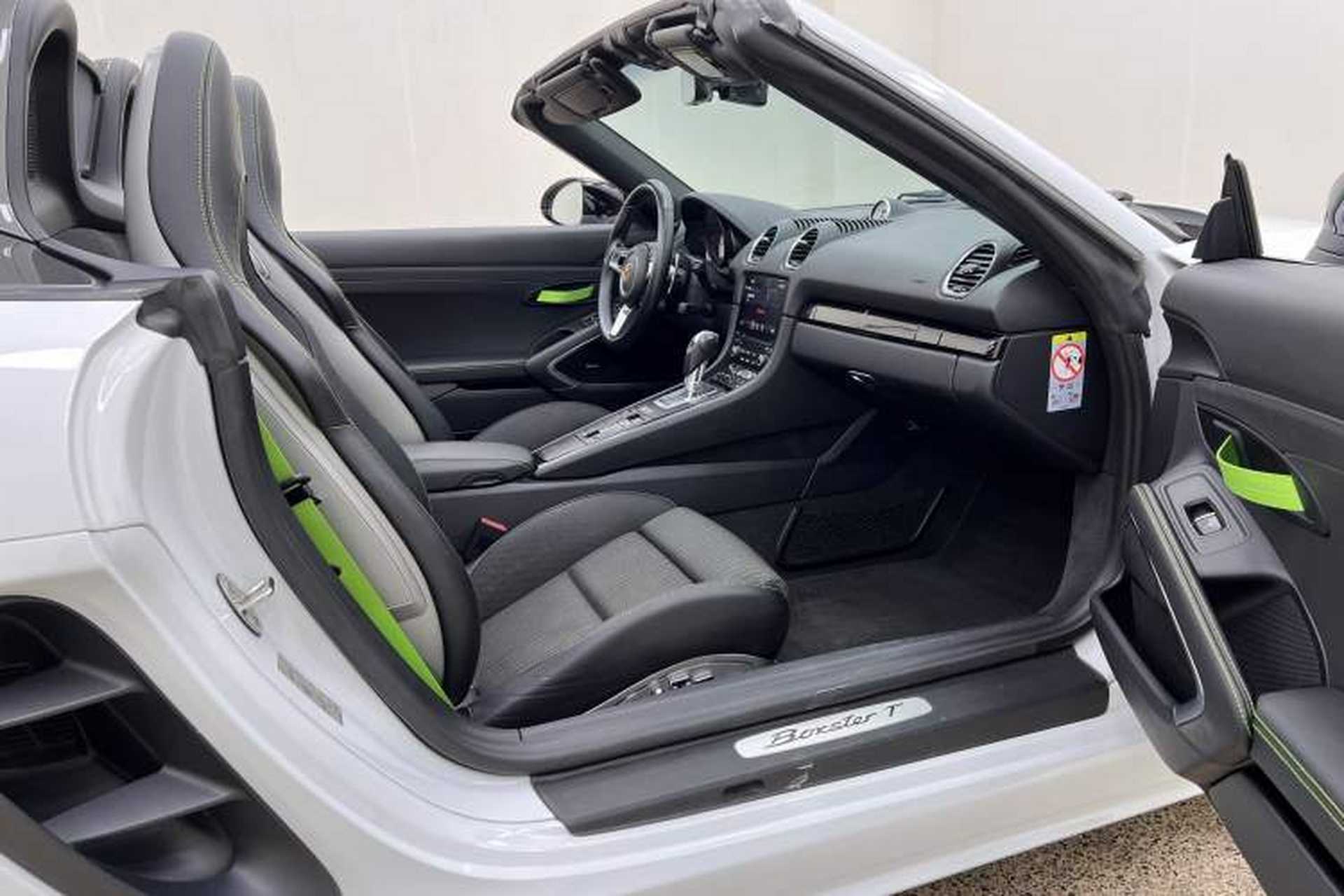 Used Porsche 718 2019 Boxster T 2.0T Right Front Seat