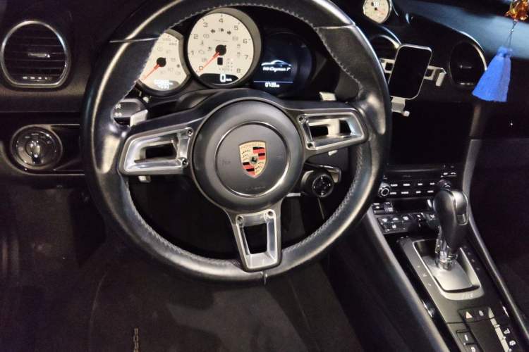 Used Porsche 718 2019 Cayman T 2.0T Steering Wheel