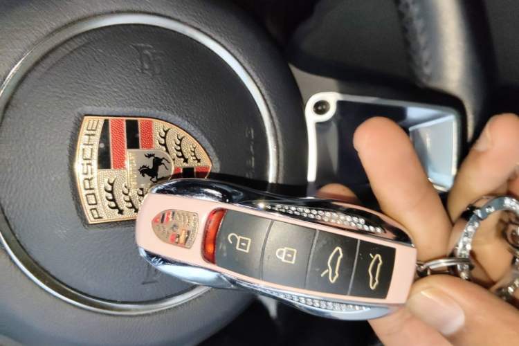 Used Porsche 718 2019 Cayman T 2.0T Vehicle Key