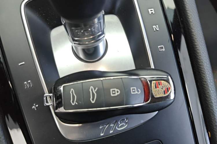 Used Porsche 718 2019 Cayman T 2.0T Vehicle Key