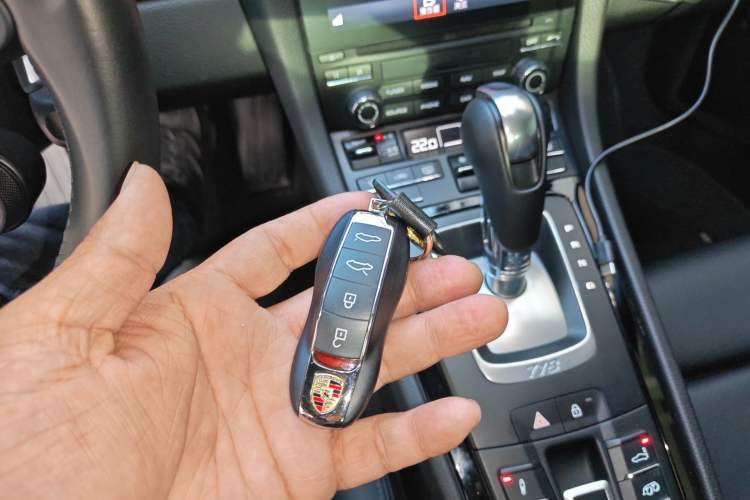 Used Porsche 718 2019 Boxster T 2.0T Vehicle Key