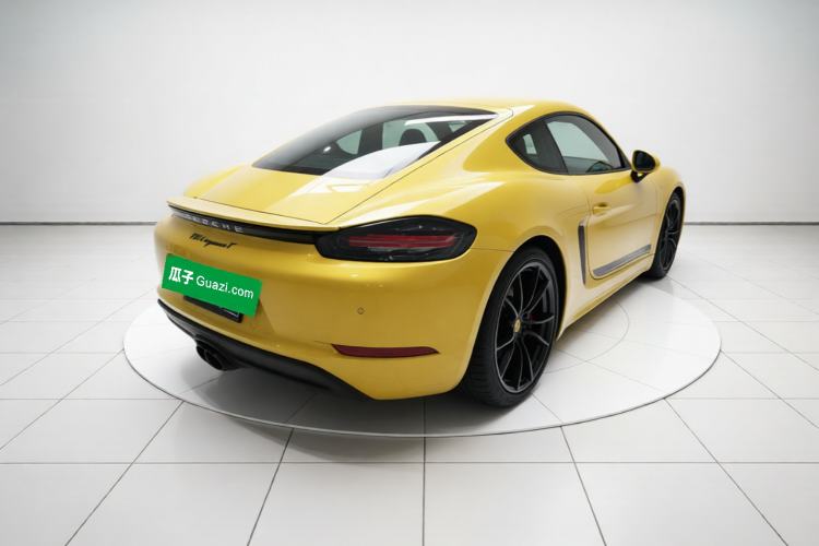 Used Porsche 718 2019 Cayman T 2.0T Rear Right 45 Deg