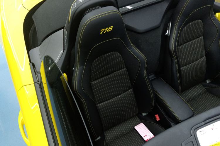 Used Porsche 718 2019 Boxster T 2.0T Right Front Seat
