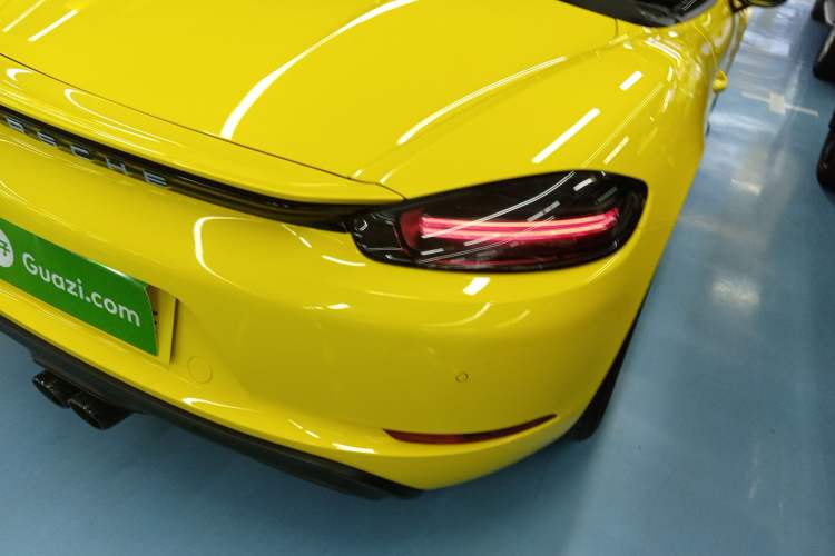 Used Porsche 718 2019 Boxster T 2.0T Right Rear Taillight