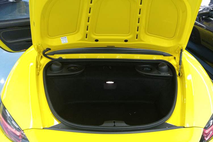 Used Porsche 718 2019 Boxster T 2.0T Trunk