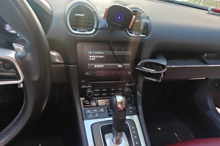 Used Porsche 718 2020 Cayman 2.0T Audio And AC Panel