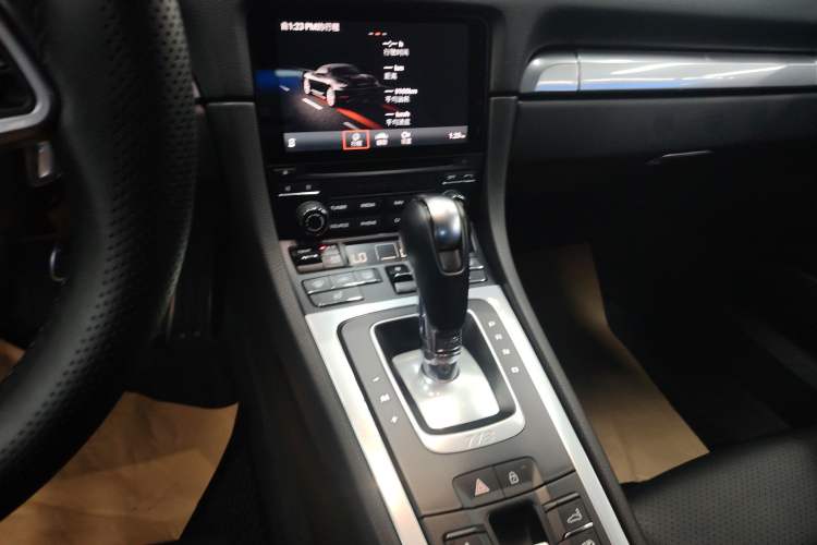 Used Porsche 718 2020 Boxster S 2.5T Audio And AC Panel