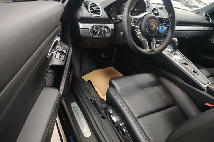 Used Porsche 718 2020 Boxster S 2.5T Driver Seat